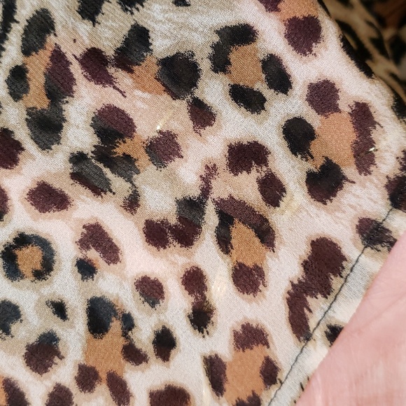 Leopard & lace blouse - Picture 5 of 11